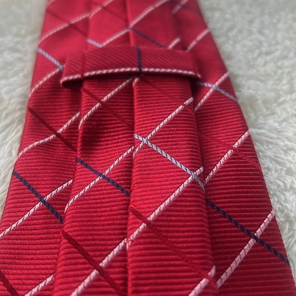 Haspel Fresh Tailored 100% Silk July 4th Tie Red White and Blue Diagonal Pattern - Picture 10 of 13